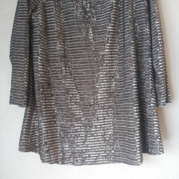Jones New York women's size XL black and gray striped blouse - Picture 6 of 15